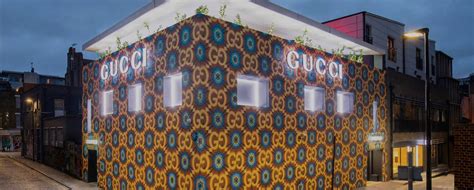 gucci circolo roma|Gucci Circolo: retail escapism for sensorial shoppers .